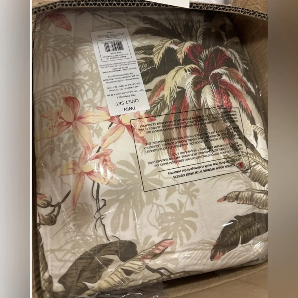 Tommy Bahama tommy bahama